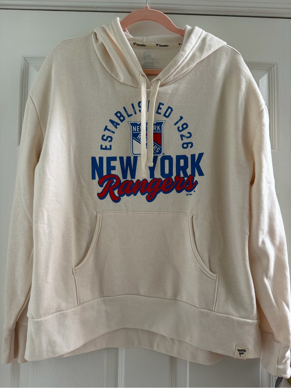 NWT Fanatics New York Rangers "Carry The Puck" Cream Hoodie Sweatshirt Women XL